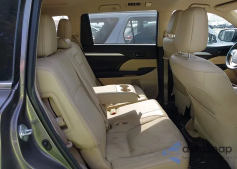 2016 Toyota Highlander Le Plus V6 from USA, damaged, VIN 5TDZKRFH4GS180867